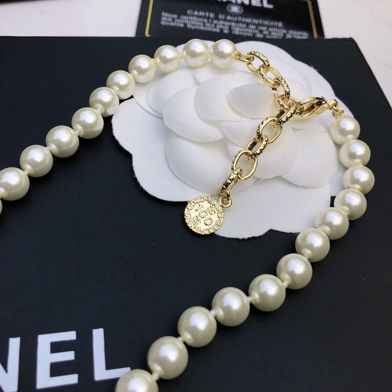 Chanel Necklaces